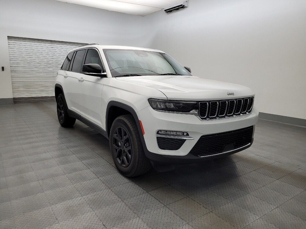2023 Jeep Grand Cherokee in Phoenix, AZ 85015 - 18124701 13