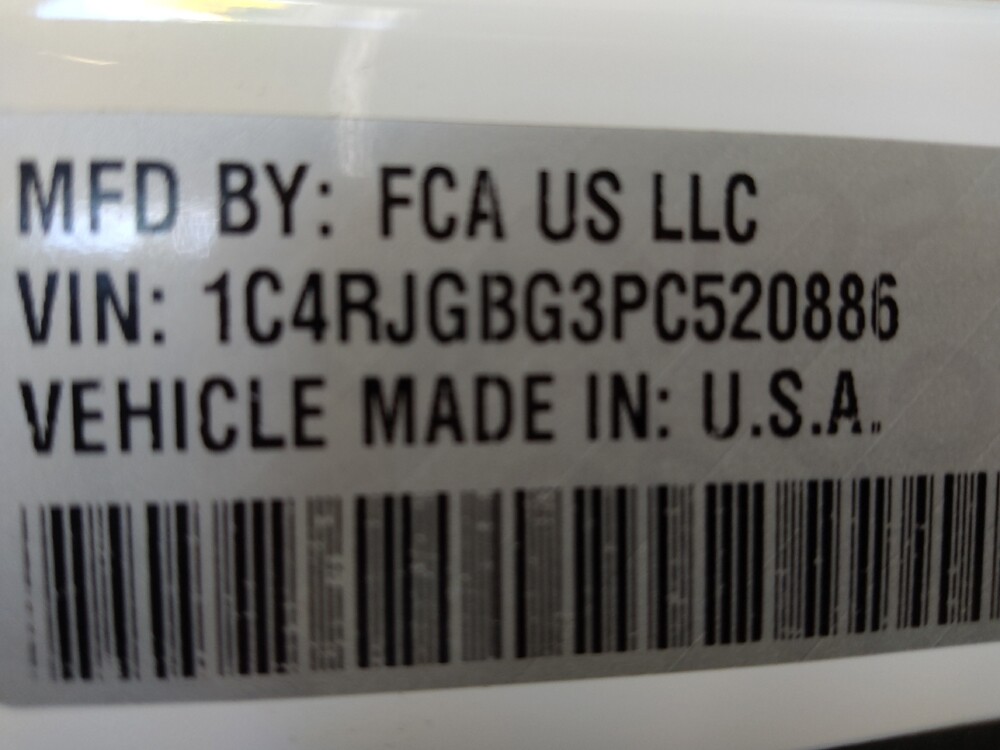 2023 Jeep Grand Cherokee in Phoenix, AZ 85015 - 18124701 33