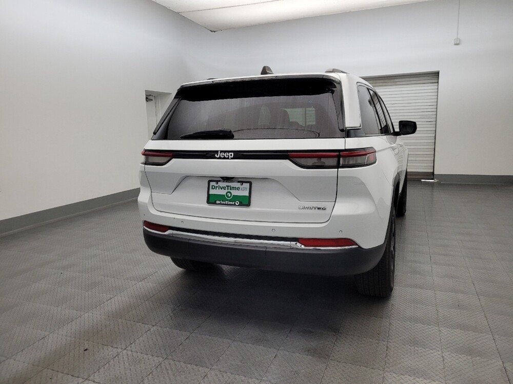 2023 Jeep Grand Cherokee in Phoenix, AZ 85015 - 18124701 7