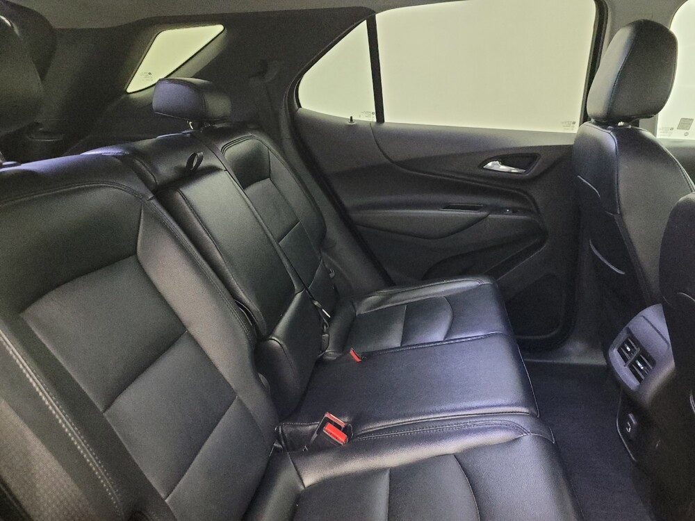 2019 Chevrolet Equinox in Glendale, AZ 85301 - 18124702 19