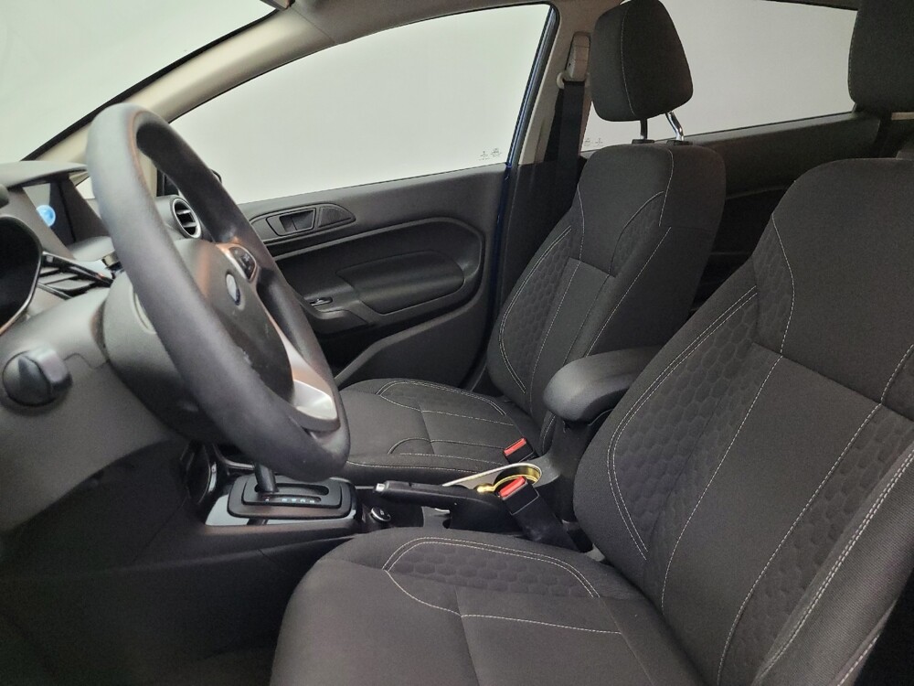 2018 Ford Fiesta in Glendale, AZ 85301 - 18124706 17