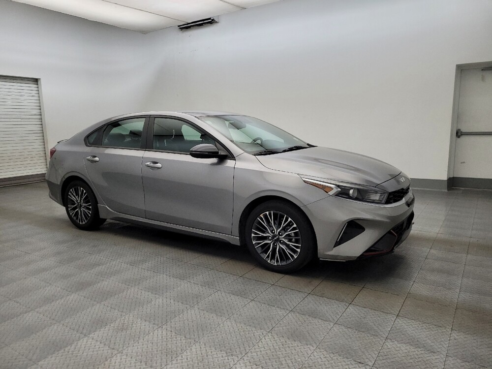 2024 Kia Forte in Phoenix, AZ 85015 - 18124707 11