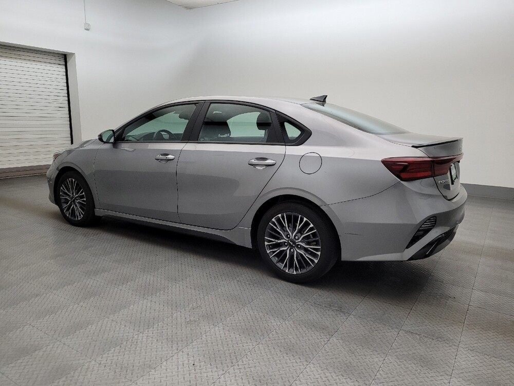 2024 Kia Forte in Phoenix, AZ 85015 - 18124707 3