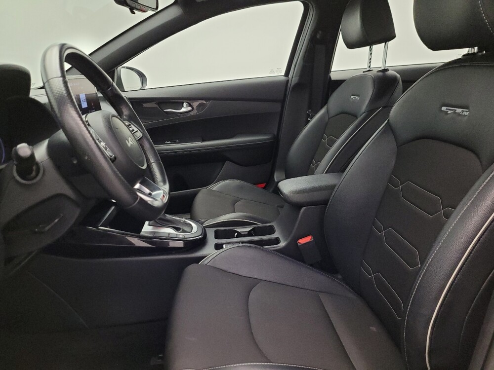 2024 Kia Forte in Phoenix, AZ 85015 - 18124707 17