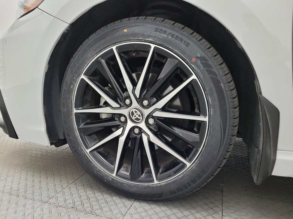 2022 Toyota Camry in Phoenix, AZ 85015 - 18124709 31