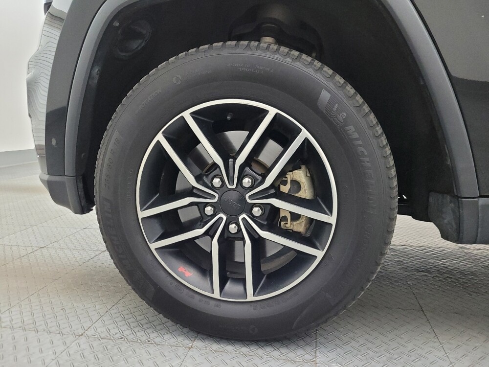 2019 Jeep Grand Cherokee in Tucson, AZ 85705 - 18124712 31