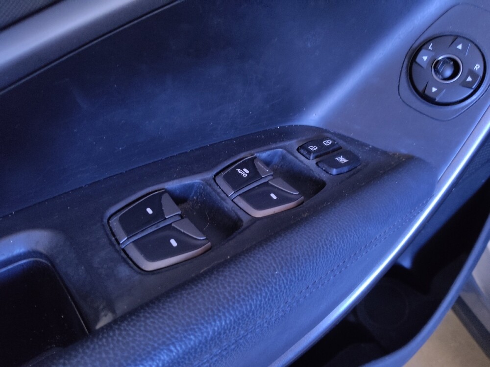 2014 Hyundai Santa Fe in Tallahassee, FL 32304 - 18124718 27