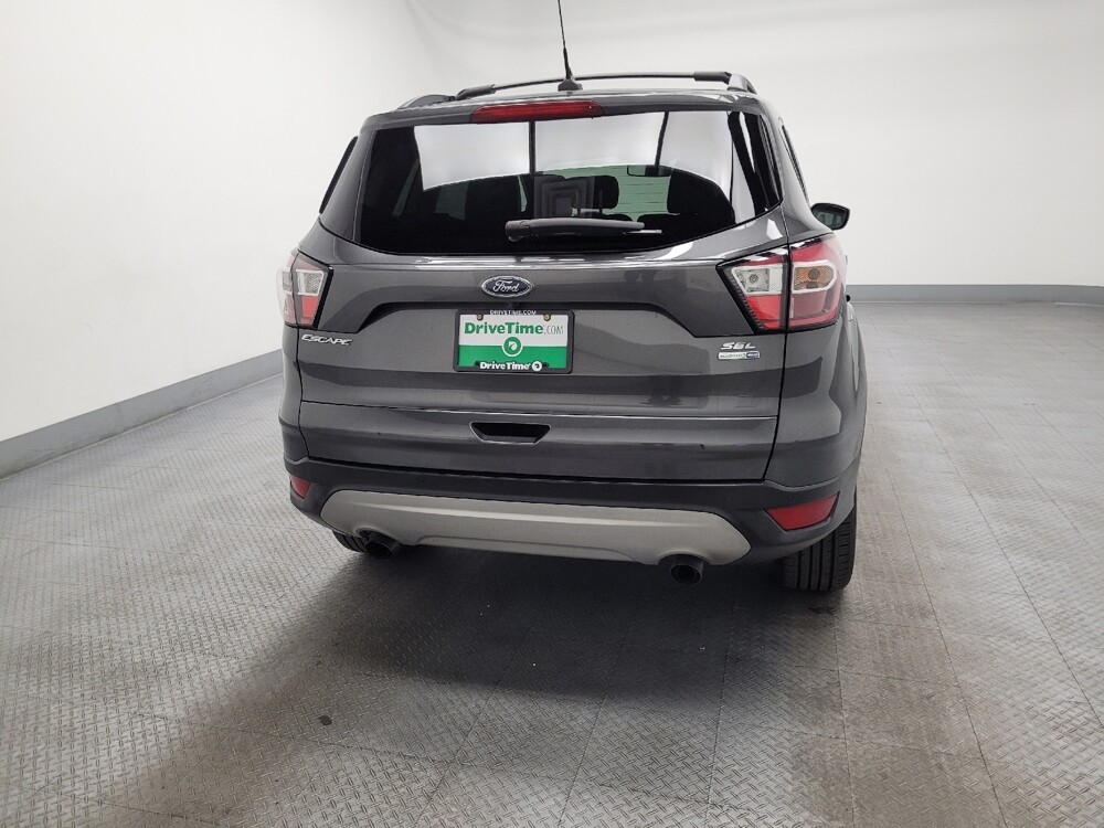 2018 Ford Escape in Las Vegas, NV 89104 - 18124721 7
