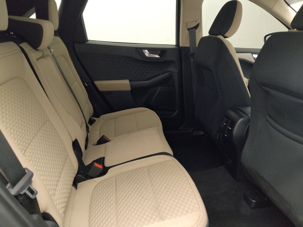 2020 Ford Escape in Sanford, FL 32773 - 18124722 19