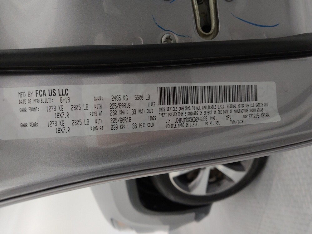 2019 Jeep Cherokee in Topeka, KS 66611 - 18124725 33