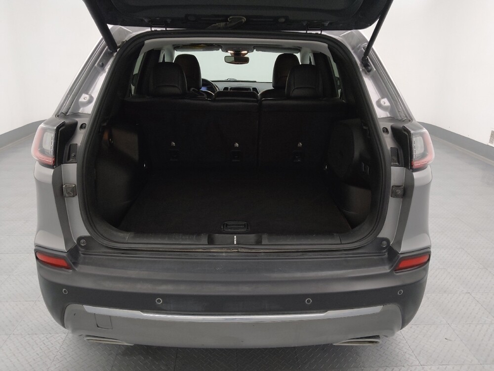 2019 Jeep Cherokee in Topeka, KS 66611 - 18124725 29