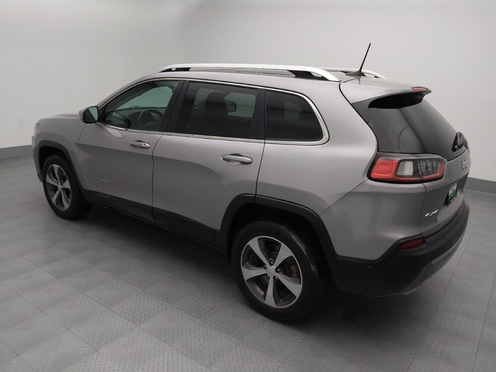 2019 Jeep Cherokee in Topeka, KS 66611 - 18124725 3