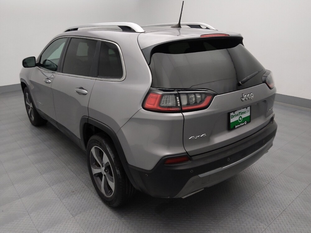 2019 Jeep Cherokee in Topeka, KS 66611 - 18124725 5