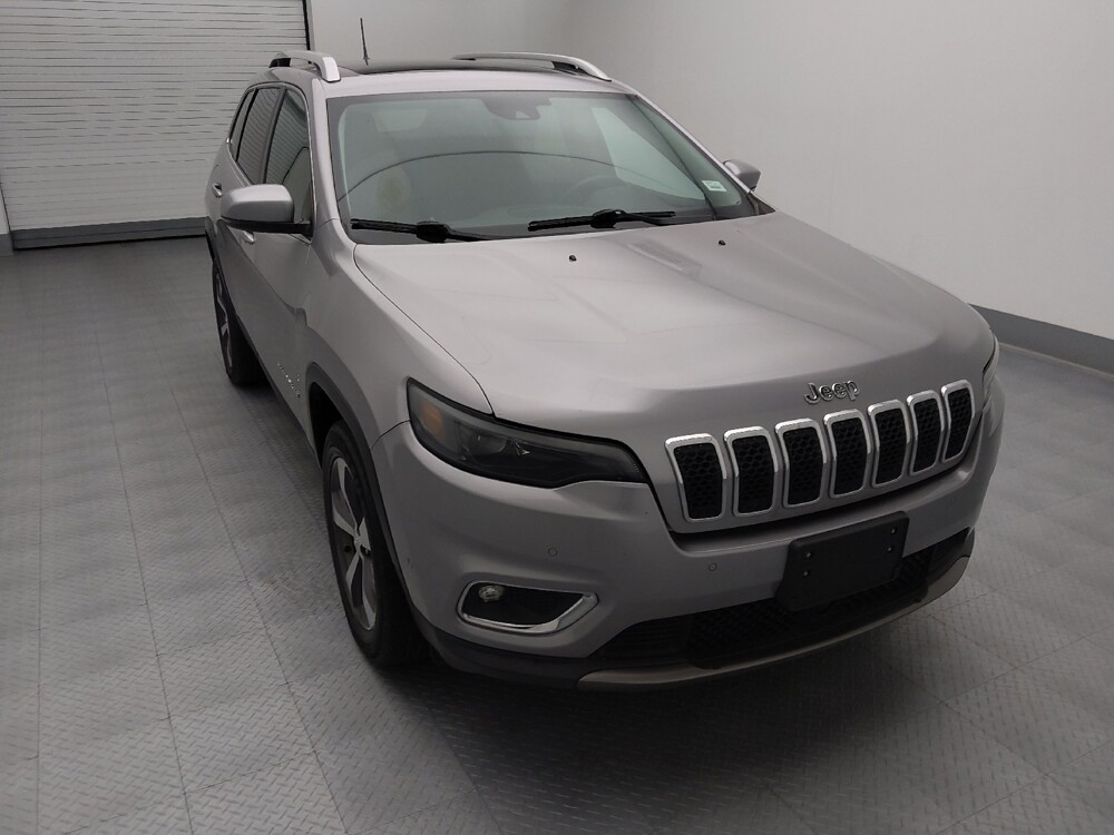 2019 Jeep Cherokee in Topeka, KS 66611 - 18124725 14