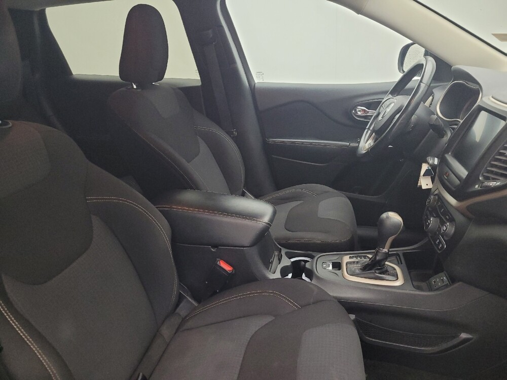 2015 Jeep Cherokee in Charleston, SC 29414 - 18124738 21