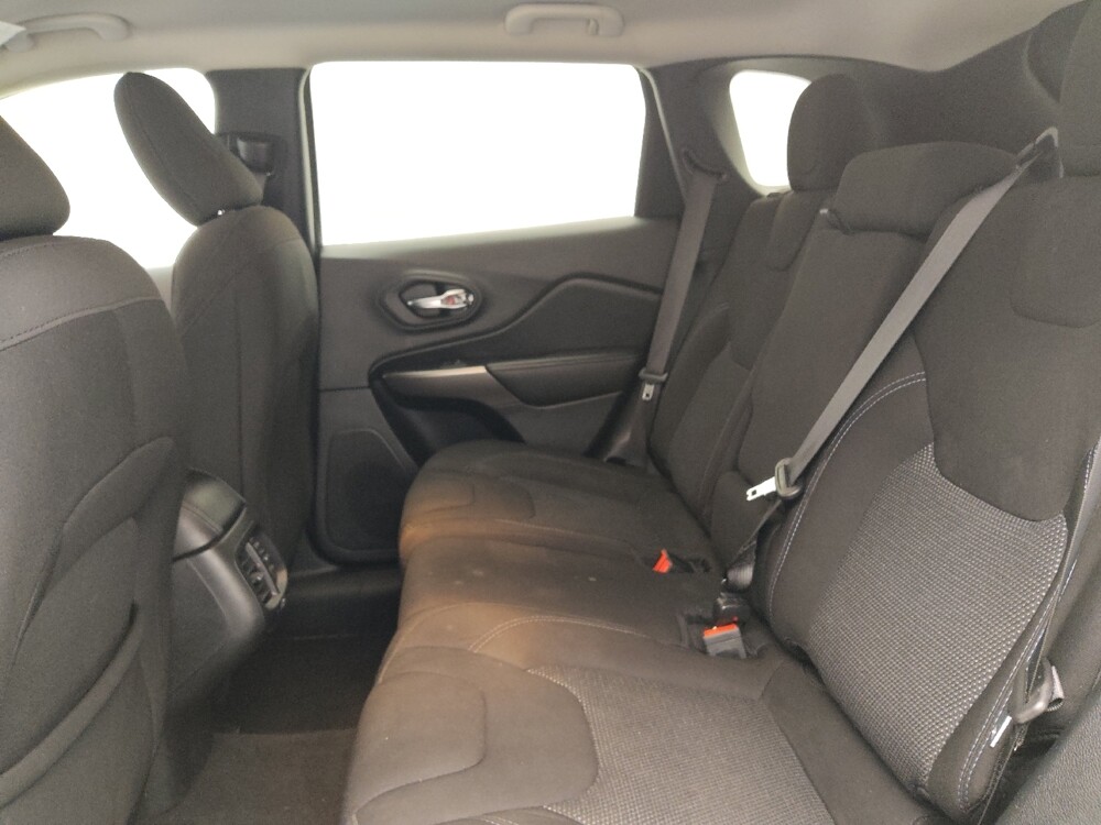 2020 Jeep Cherokee in Conway, SC 29526 - 18124741 18