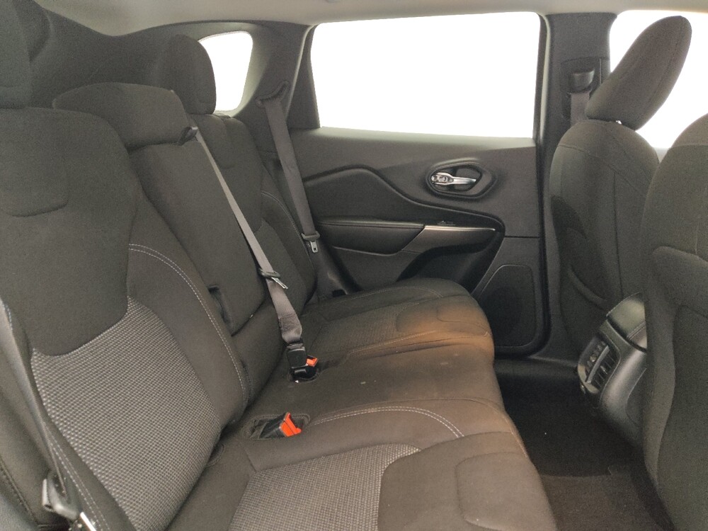 2020 Jeep Cherokee in Conway, SC 29526 - 18124741 19