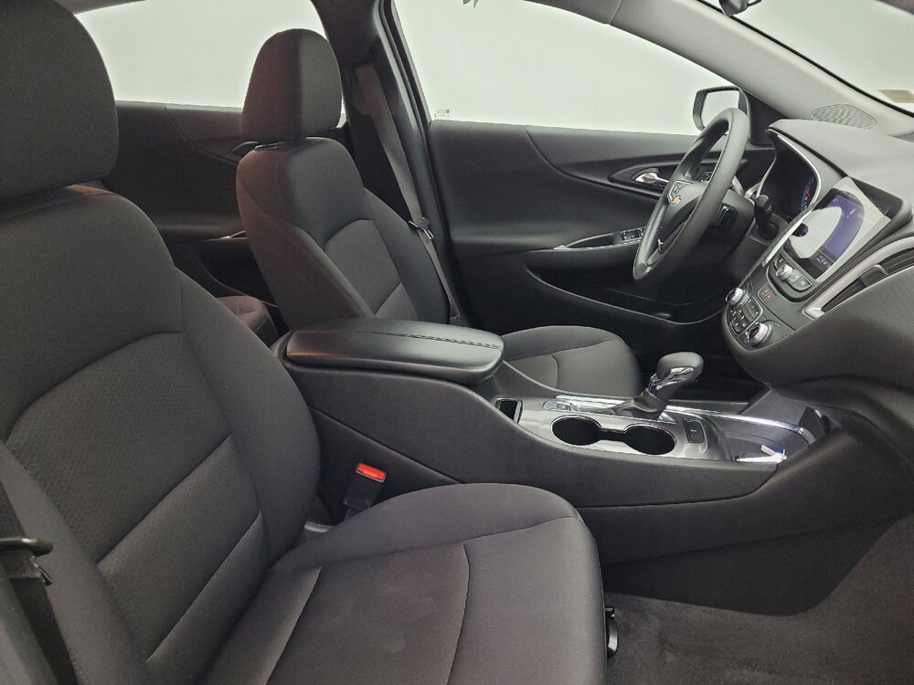 2023 Chevrolet Malibu in Raleigh, NC 27604 - 18124742 21