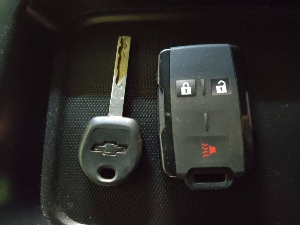 2019 Chevrolet Silverado 1500 in Raleigh, NC 27604 - 18124745 32