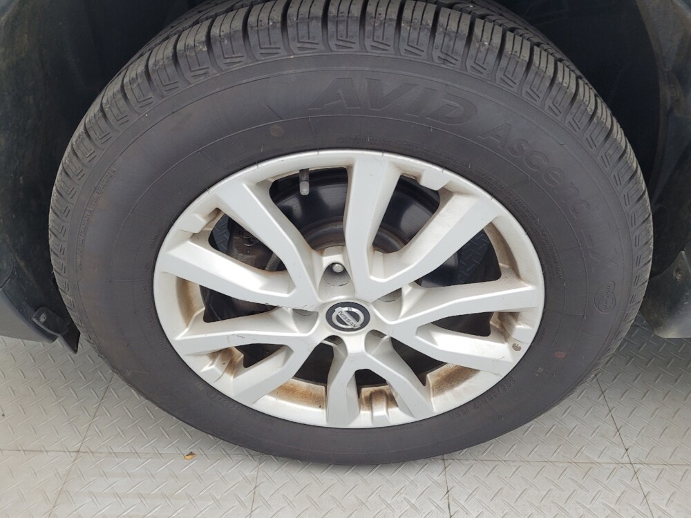 2017 Nissan Rogue in Raleigh, NC 27604 - 18124746 31