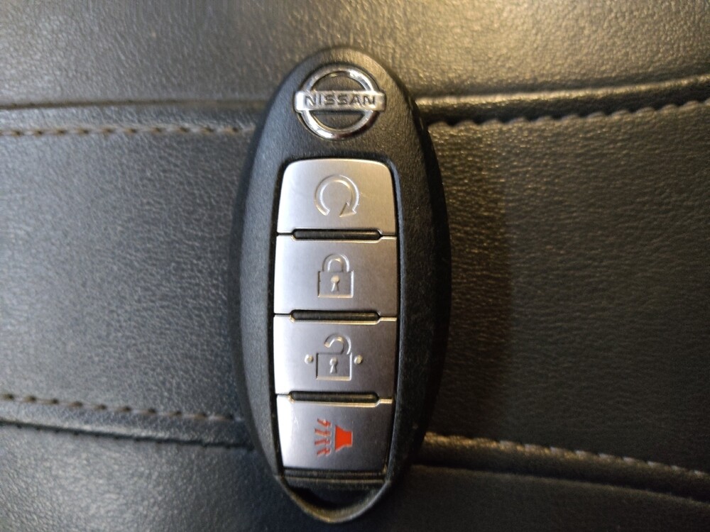 2017 Nissan Rogue in Raleigh, NC 27604 - 18124746 32