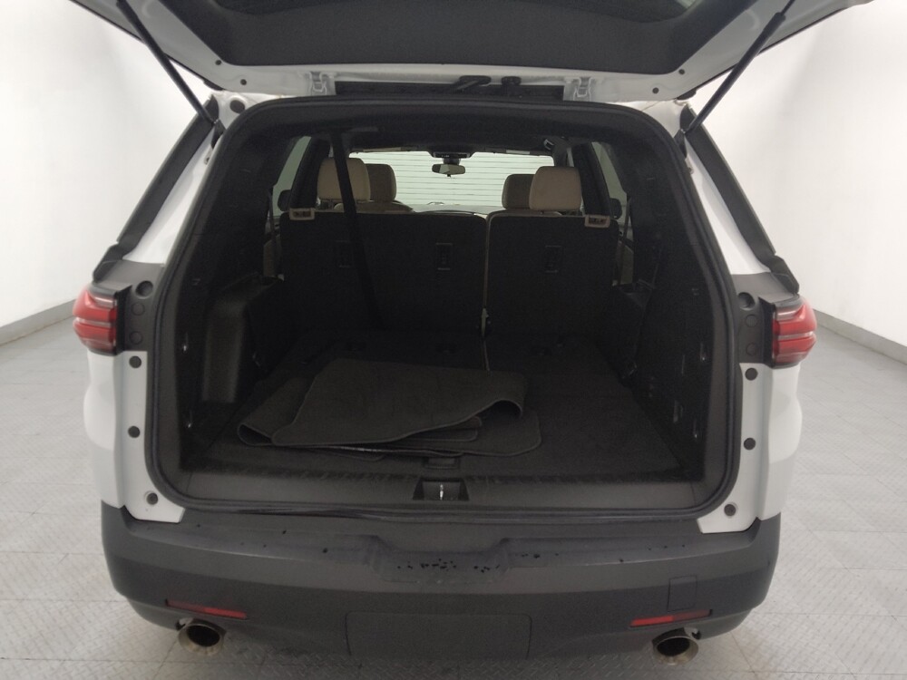 2022 Chevrolet Traverse in Charleston, SC 29414 - 18124750 29