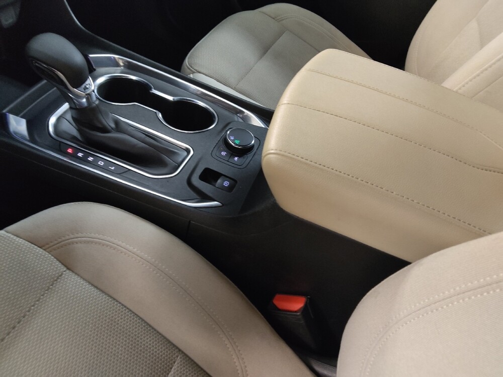 2022 Chevrolet Traverse in Charleston, SC 29414 - 18124750 26