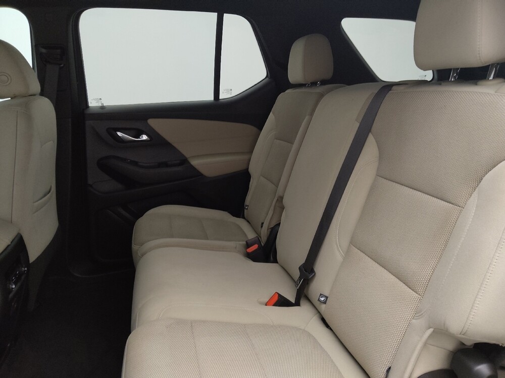 2022 Chevrolet Traverse in Charleston, SC 29414 - 18124750 18