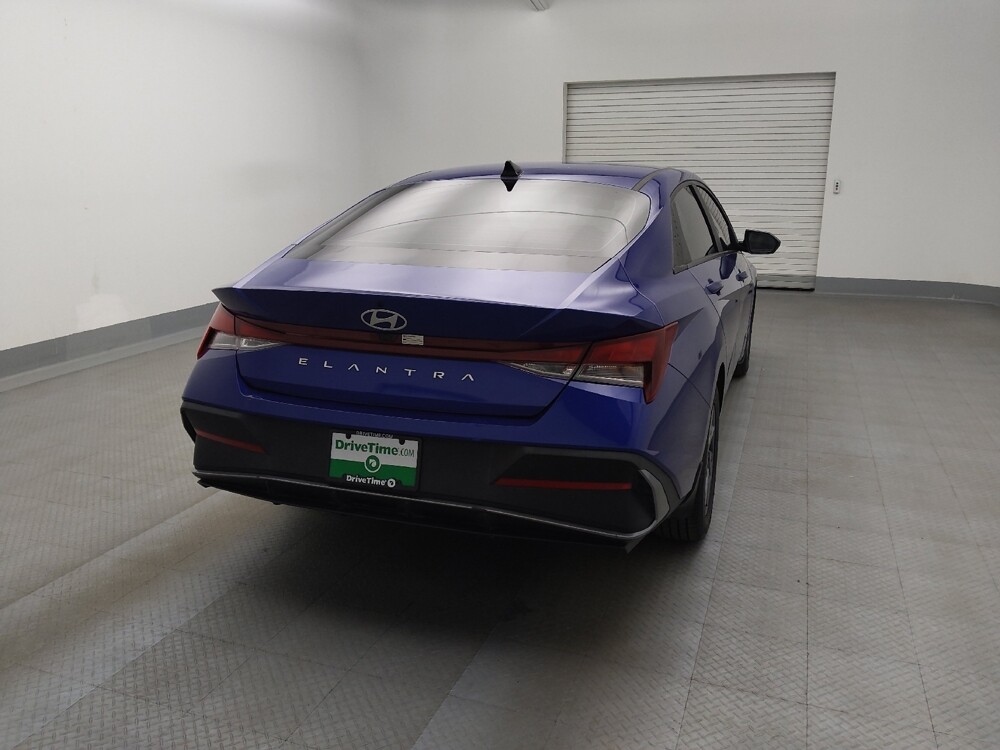 2024 Hyundai Elantra in Albuquerque, NM 87123 - 18124767 7