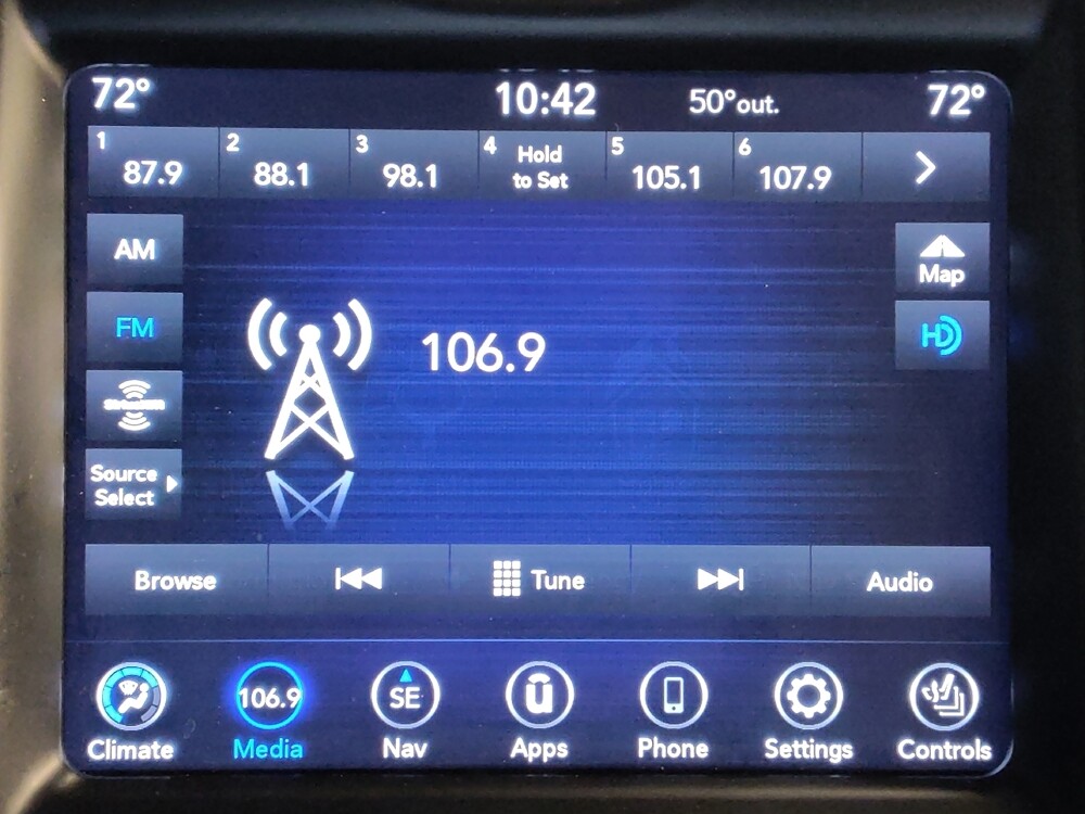 2020 Chrysler 300 in Tyler, TX 75701 - 18124776 25