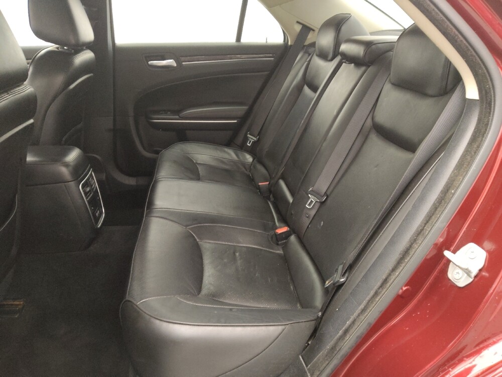 2020 Chrysler 300 in Tyler, TX 75701 - 18124776 18