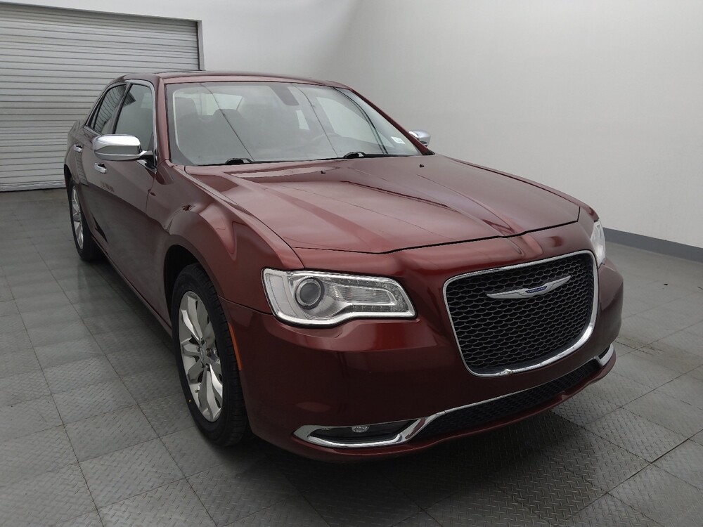 2020 Chrysler 300 in Tyler, TX 75701 - 18124776 13