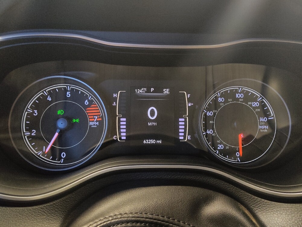 2021 Jeep Cherokee in Baton Rouge, LA 70816 - 18124784 23