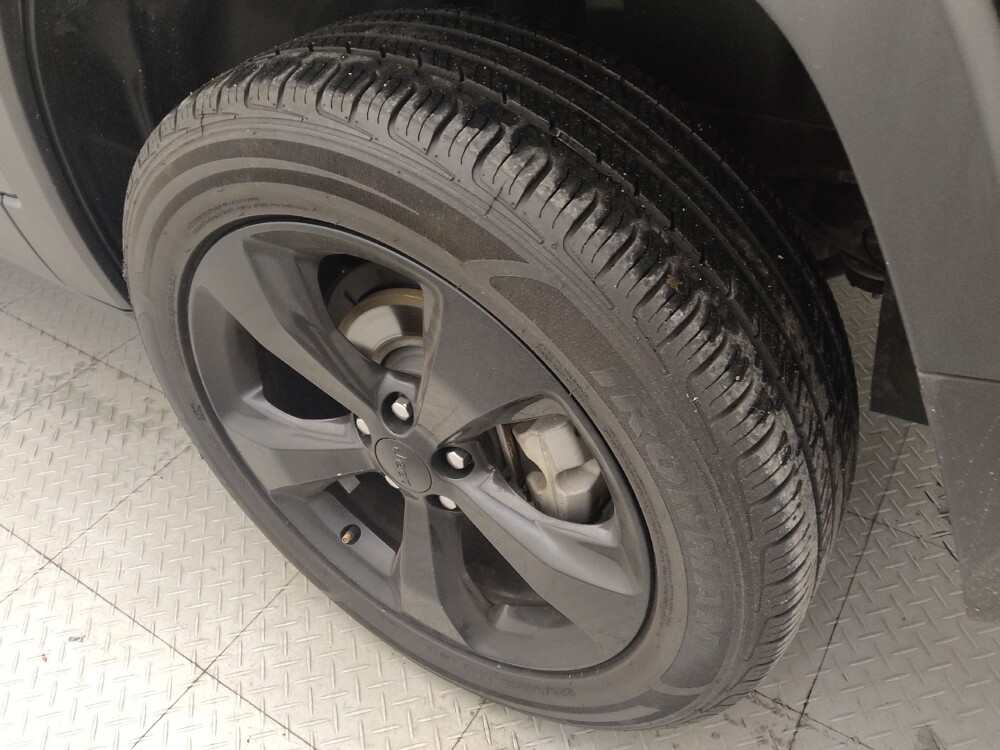 2021 Jeep Cherokee in Baton Rouge, LA 70816 - 18124784 31