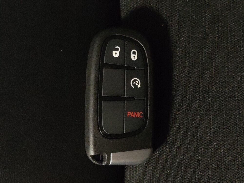 2021 Jeep Cherokee in Baton Rouge, LA 70816 - 18124784 32