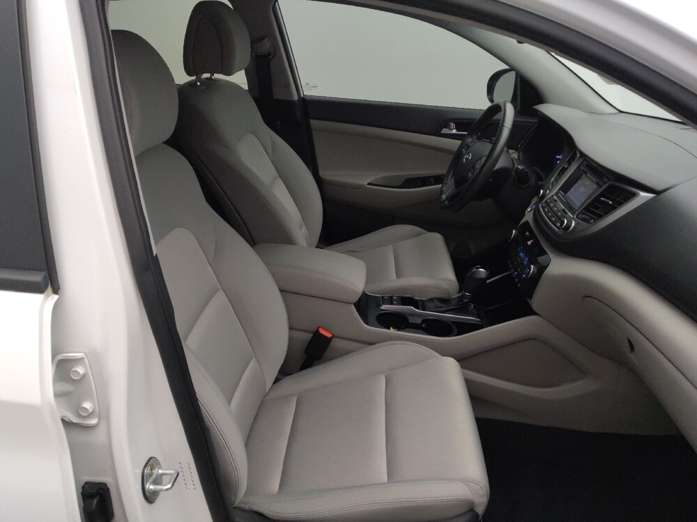 2017 Hyundai Tucson in Houston, TX 77034 - 18124787 21
