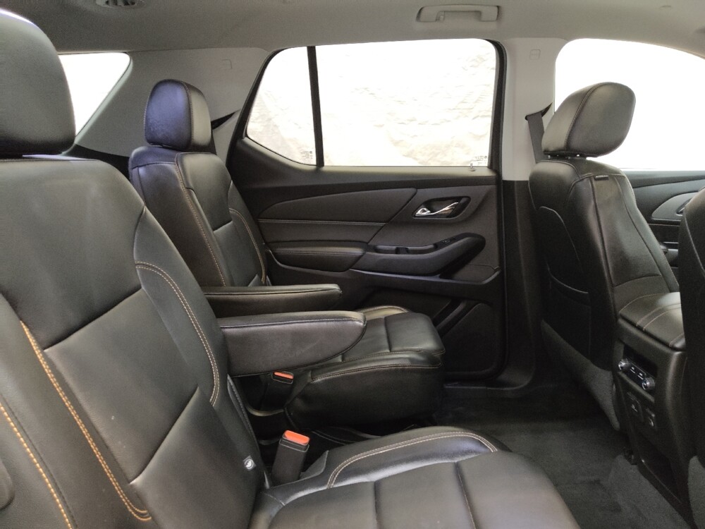 2019 Chevrolet Traverse in Fairfield, OH 45014 - 18124789 19