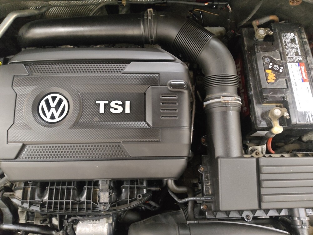 2015 Volkswagen Passat in Fairfield, OH 45014 - 18124790 30