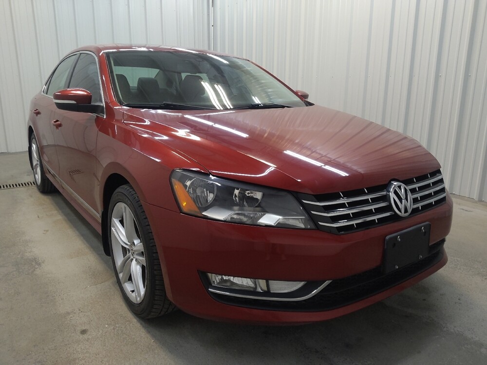 2015 Volkswagen Passat in Fairfield, OH 45014 - 18124790 13