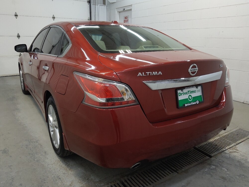 2015 Nissan Altima in Fairfield, OH 45014 - 18124791 5