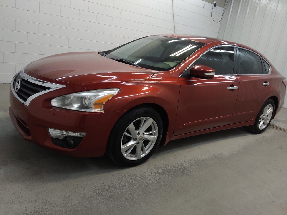 2015 Nissan Altima in Fairfield, OH 45014 - 18124791 2