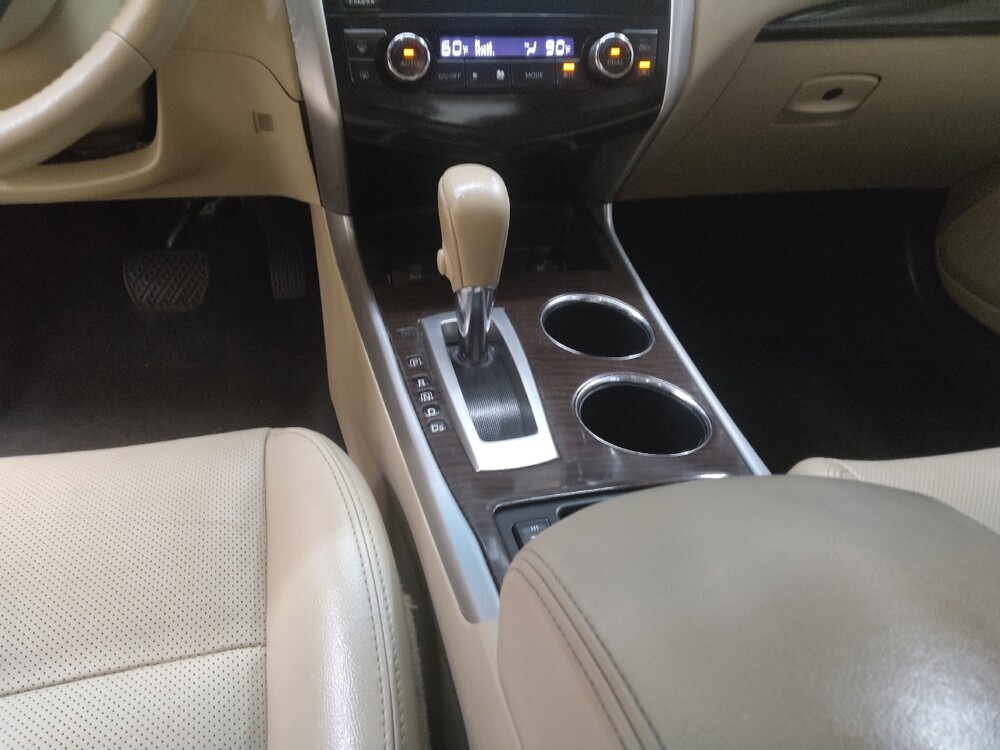 2015 Nissan Altima in Fairfield, OH 45014 - 18124791 26