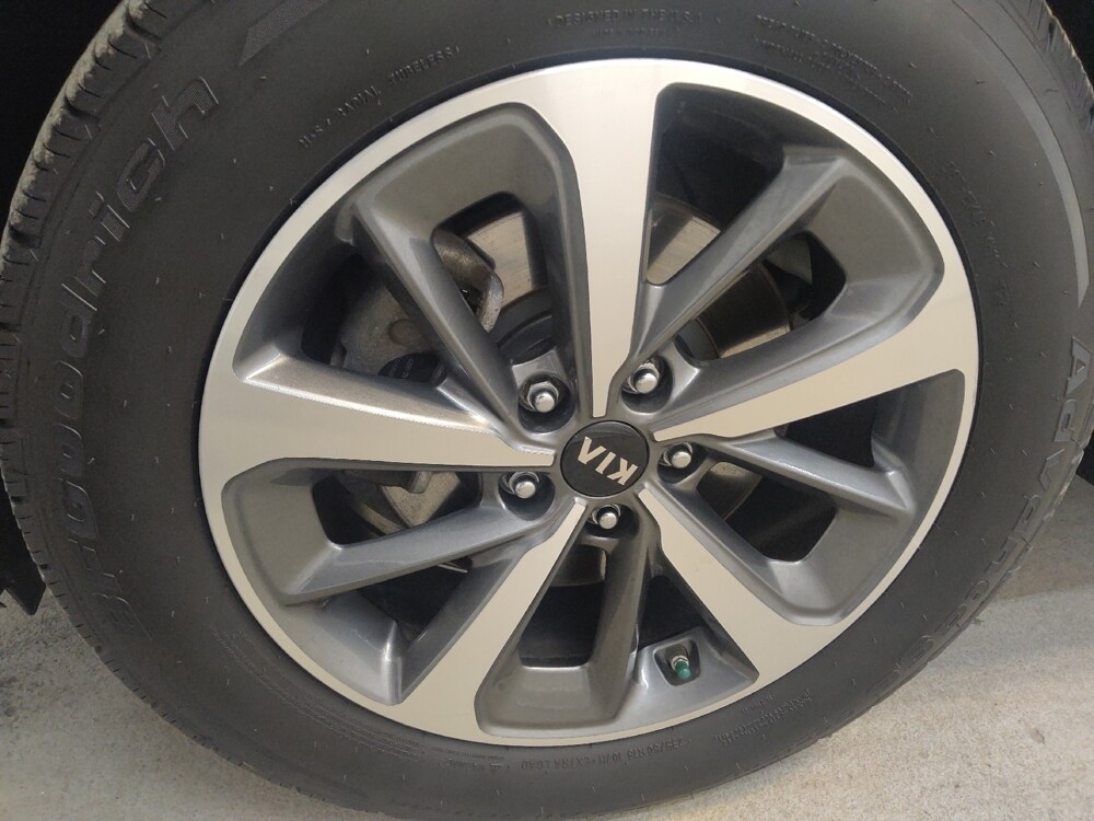 2019 Kia Sorento in Fairfield, OH 45014 - 18124792 31