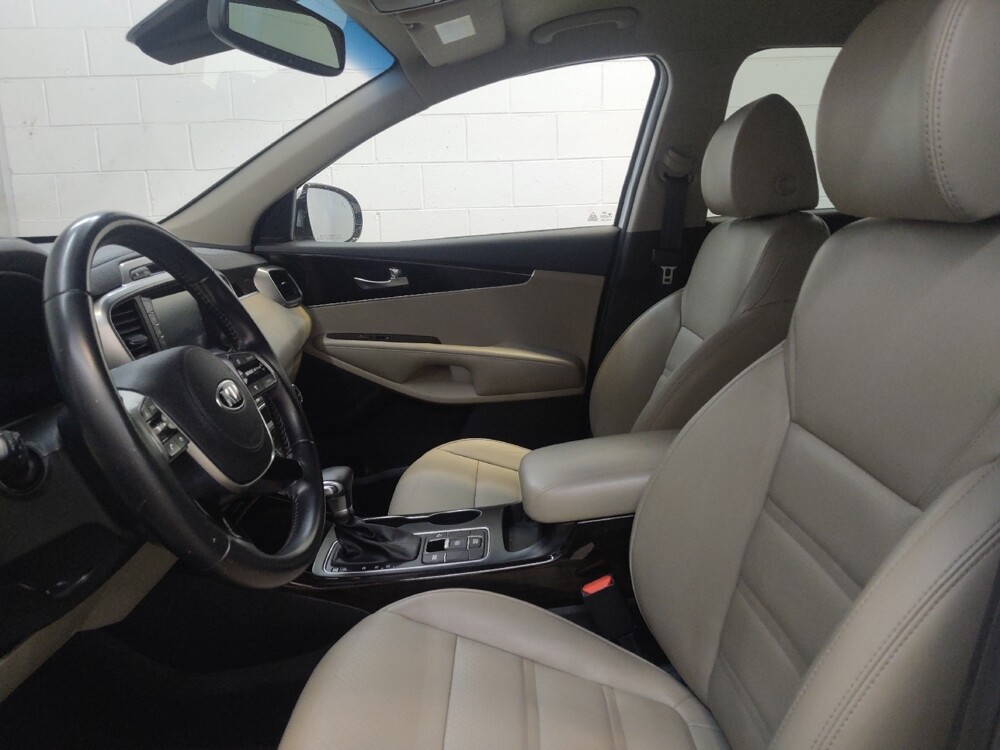 2019 Kia Sorento in Fairfield, OH 45014 - 18124792 17