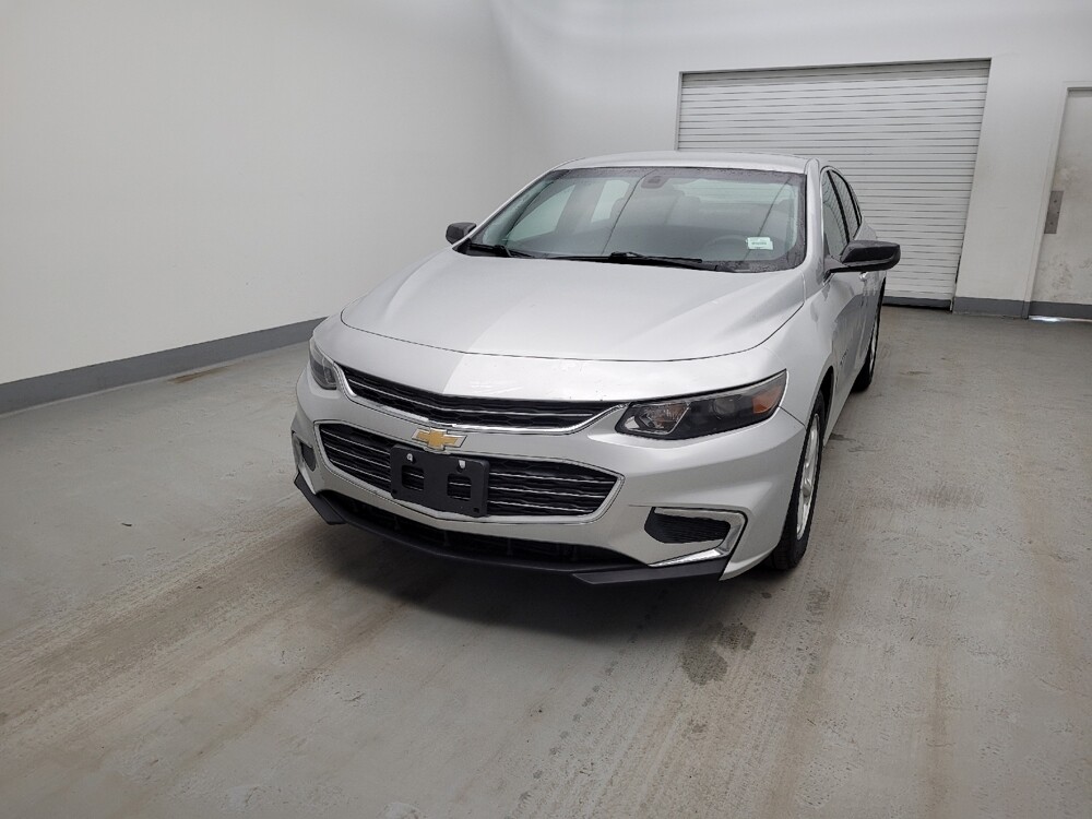 2018 Chevrolet Malibu in Toledo, OH 43617 - 18124797 15