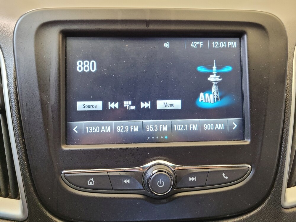 2018 Chevrolet Malibu in Toledo, OH 43617 - 18124797 25