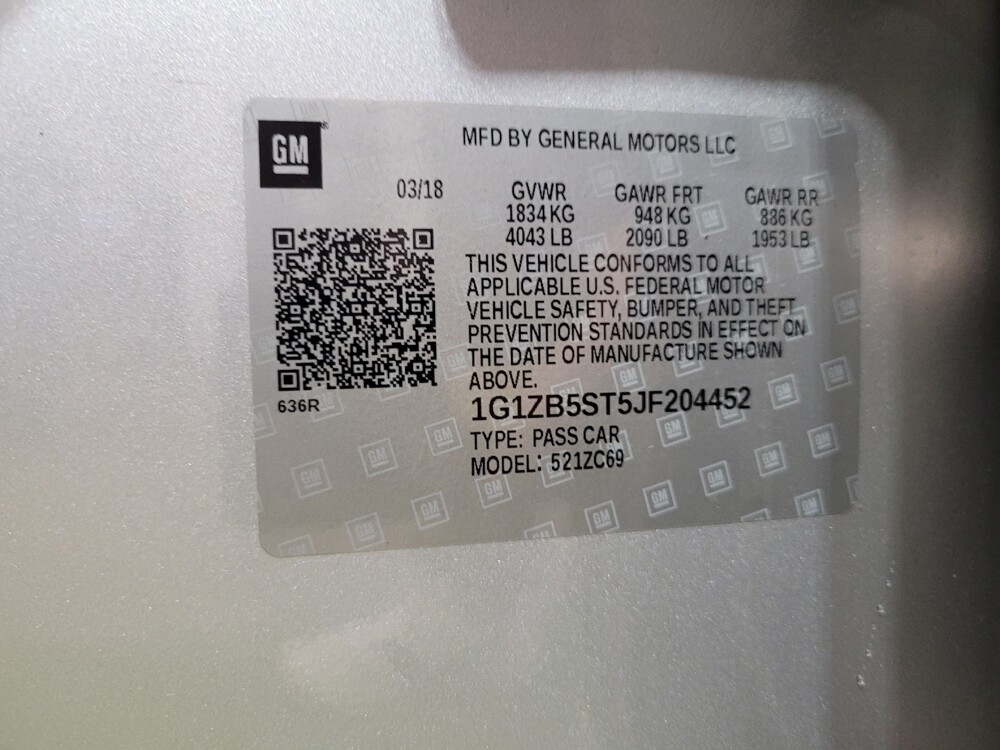 2018 Chevrolet Malibu in Toledo, OH 43617 - 18124797 33