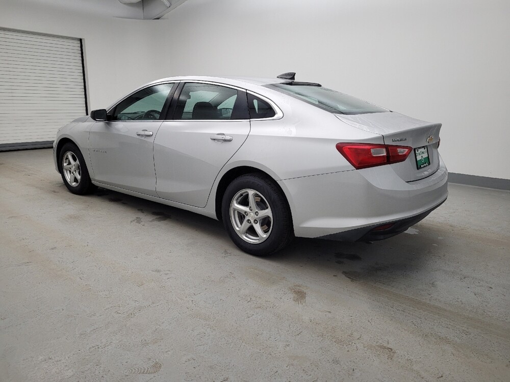 2018 Chevrolet Malibu in Toledo, OH 43617 - 18124797 3