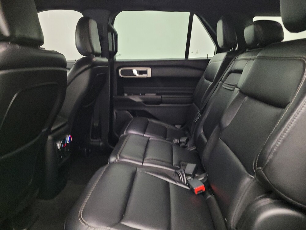 2020 Ford Explorer in Columbus, OH 43228 - 18124798 18