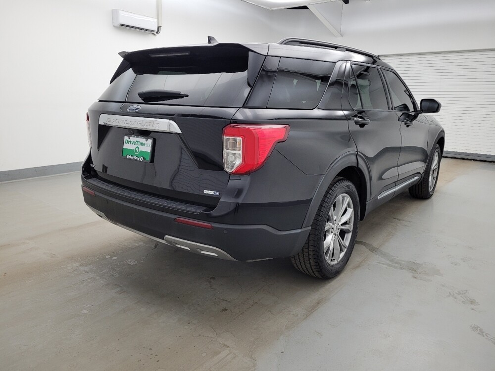 2020 Ford Explorer in Columbus, OH 43228 - 18124798 9